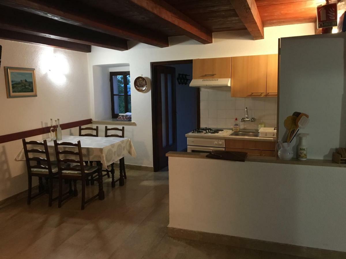 Holiday House Catela Rakalj Luaran gambar