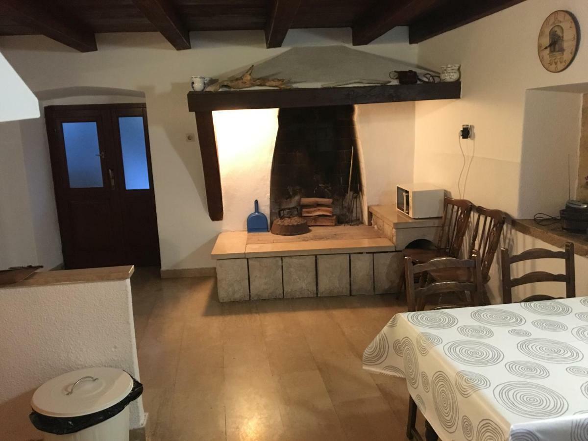Holiday House Catela Rakalj Luaran gambar